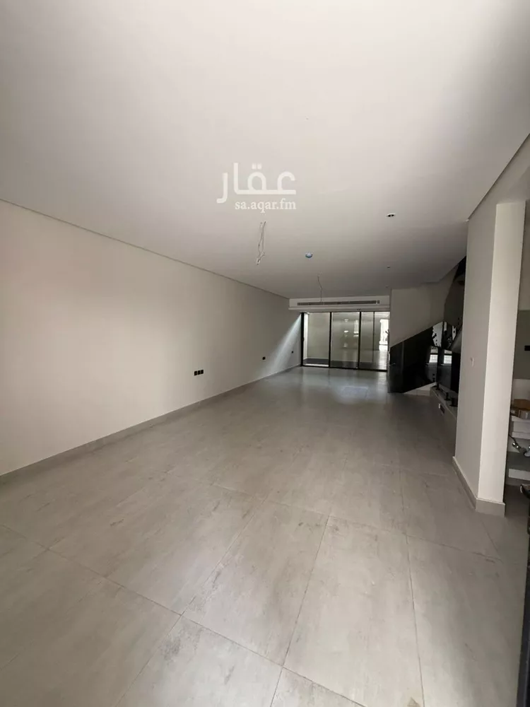 فيلا للإيجار في شارع عبدالملك البرداني, حي العارض, مدينة الرياض, منطقة الرياض صورة 2