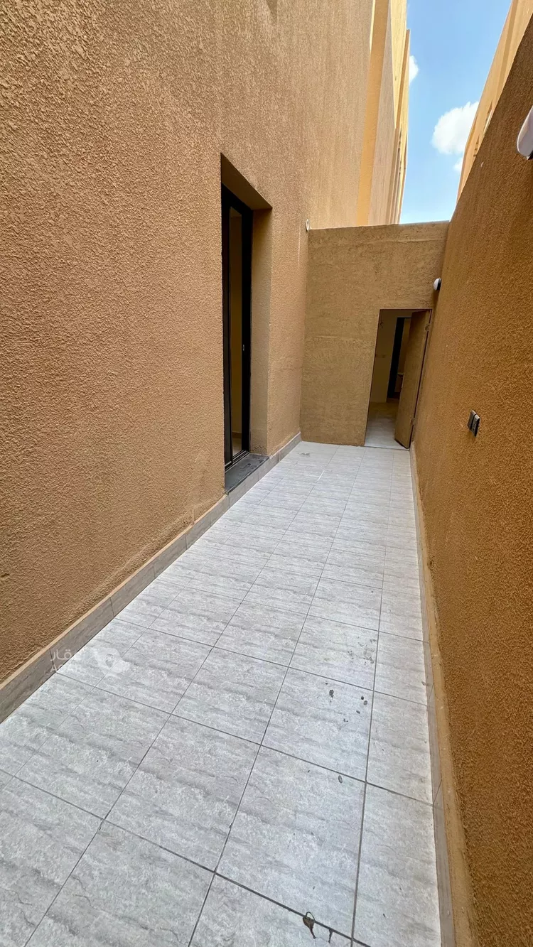 شقة للإيجار في شارع محمد بن ناصر المبارك, حي عرقة, مدينة الرياض, منطقة الرياض 11