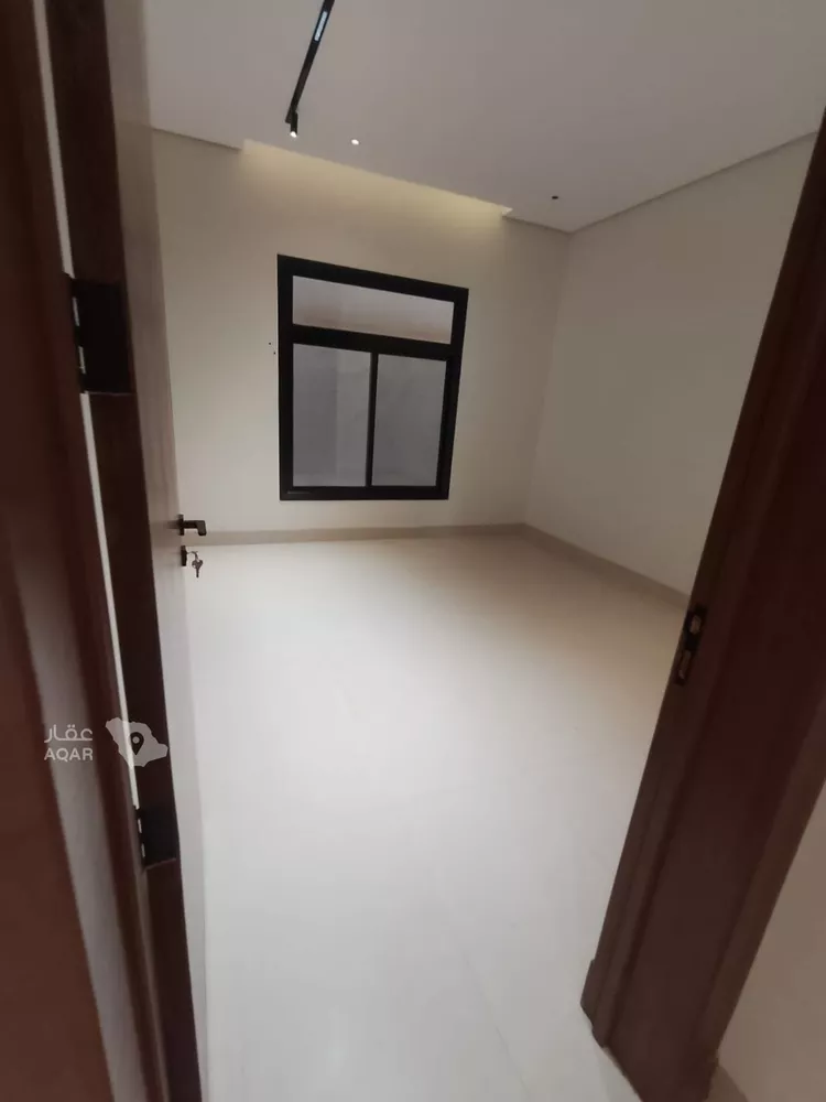 شقة للإيجار في شارع عبدالملك بن عباس, حي المهدية, مدينة الرياض, منطقة الرياض 3