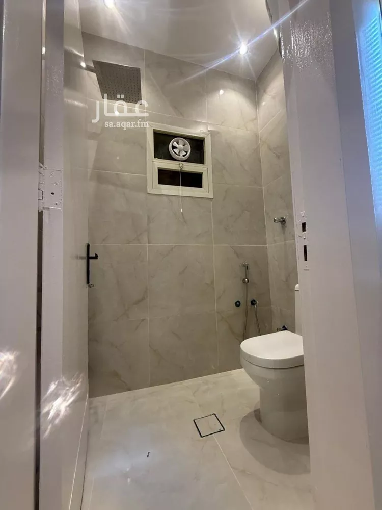 شقة للإيجار في شارع المقاماتي, حي الحمراء, مدينة الرياض, منطقة الرياض صورة 4