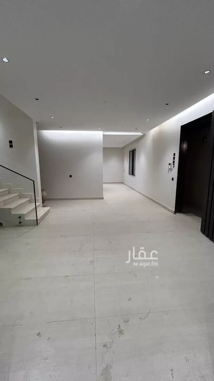 فيلا للبيع في شارع ماجد ابن معيد , حي الصيانة, مدينة الطائف, منطقة مكة المكرمة صورة 3