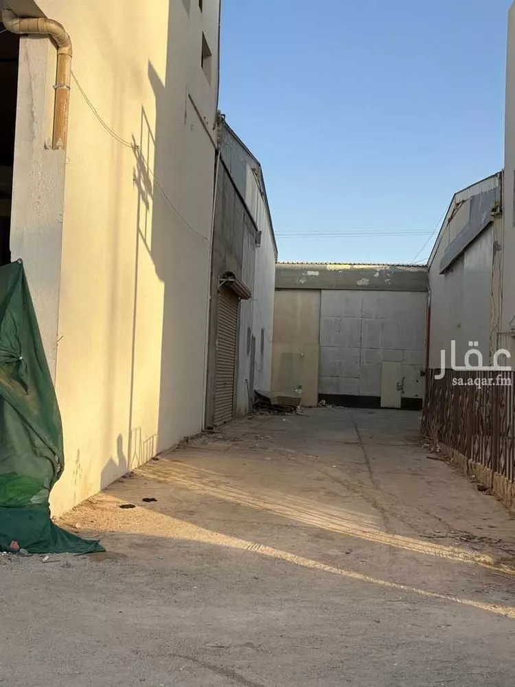 محل للإيجار في شارع طريق الملك عبدالعزيز, حي الملك عبدالعزيز, مدينة المجمعة, منطقة الرياض صورة 5