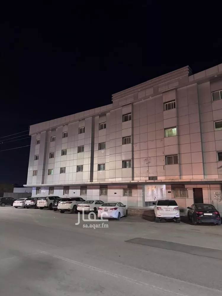 عمارة للبيع في شارع طريق الملك خالد, حي الجامعيين, مدينة المجمعه, منطقة الرياض صورة 4