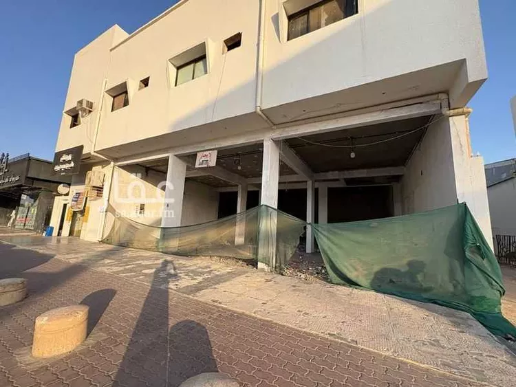 محل للإيجار في شارع طريق الملك عبدالعزيز, حي الملك عبدالعزيز, مدينة المجمعة, منطقة الرياض صورة 2