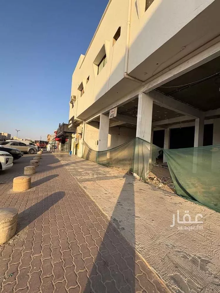 محل للإيجار في شارع طريق الملك عبدالعزيز, حي الملك عبدالعزيز, مدينة المجمعة, منطقة الرياض صورة 4
