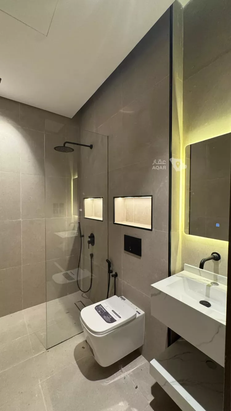 Floor for Rent in Riyadh As Safaa 11