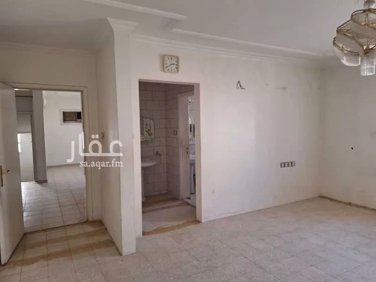 فيلا للبيع في شارع نجم الدين الشيباني, حي الريان, مدينة الرياض, منطقة الرياض صورة 4