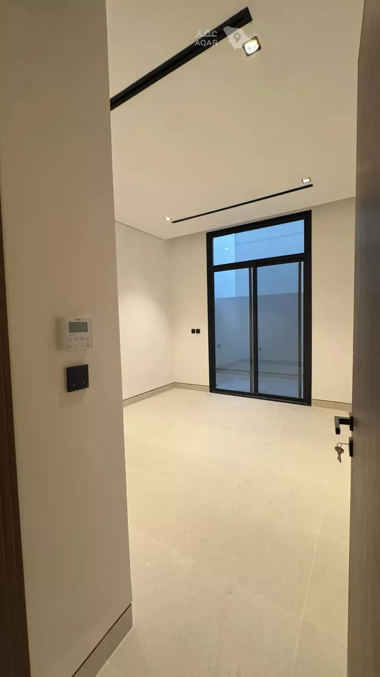 Floor for Rent in Riyadh As Safaa 15