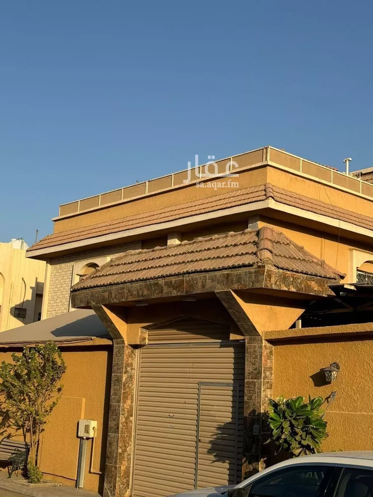 فيلا للبيع في شارع أبي منصور البلوي, حي الملك فهد, مدينة الرياض, منطقة الرياض صورة 2