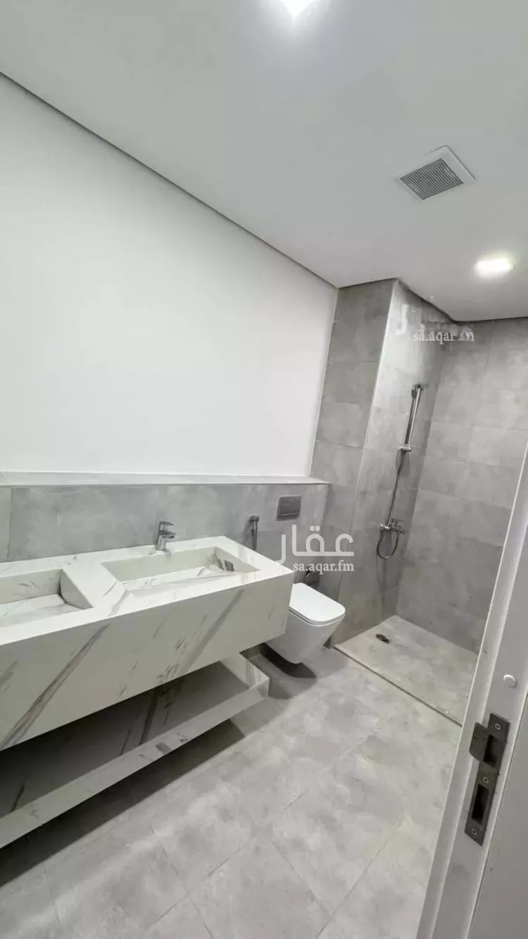 فيلا للإيجار في شارع إسماعيل الخشاب, حي النرجس, مدينة الرياض, منطقة الرياض صورة 2