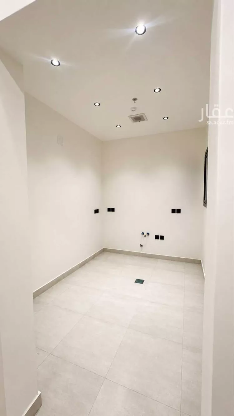 شقة للبيع في شارع وادي الدواسر, حي القادسية, مدينة الرياض, منطقة الرياض صورة 2