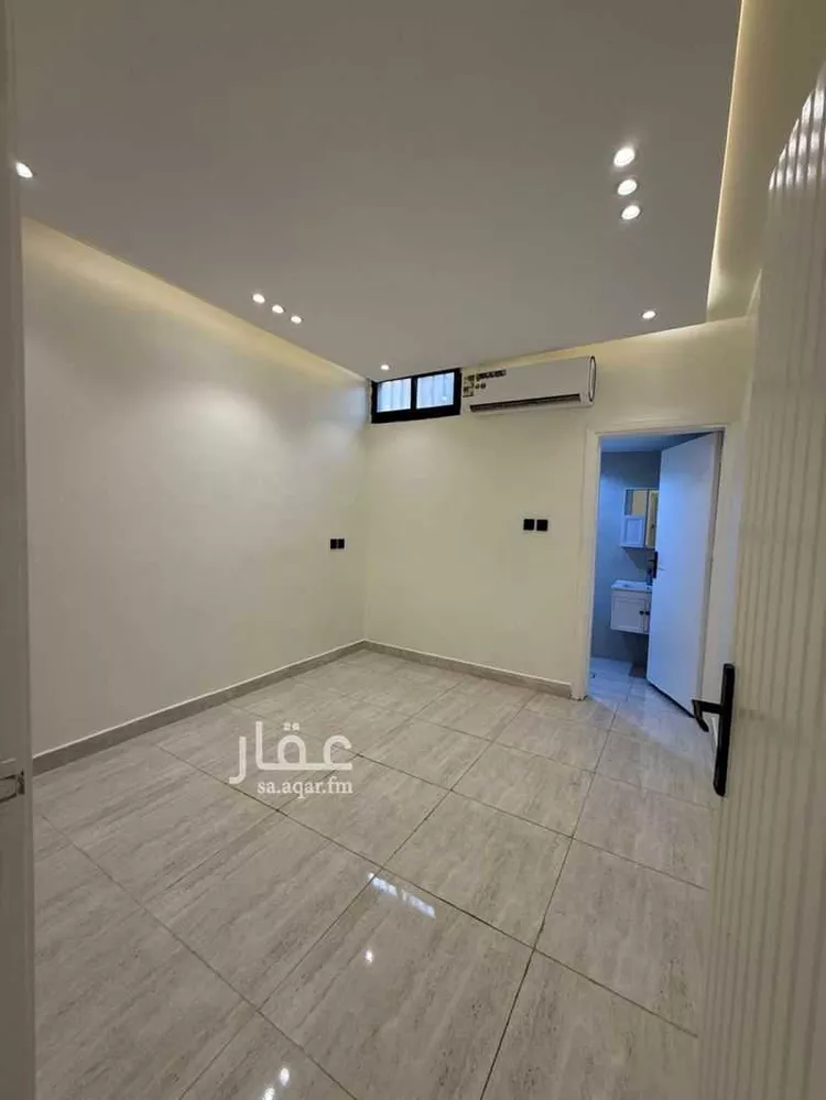 شقة للإيجار في شارع ابن الغزال, حي الضباط, مدينة الرياض, منطقة الرياض صورة 3