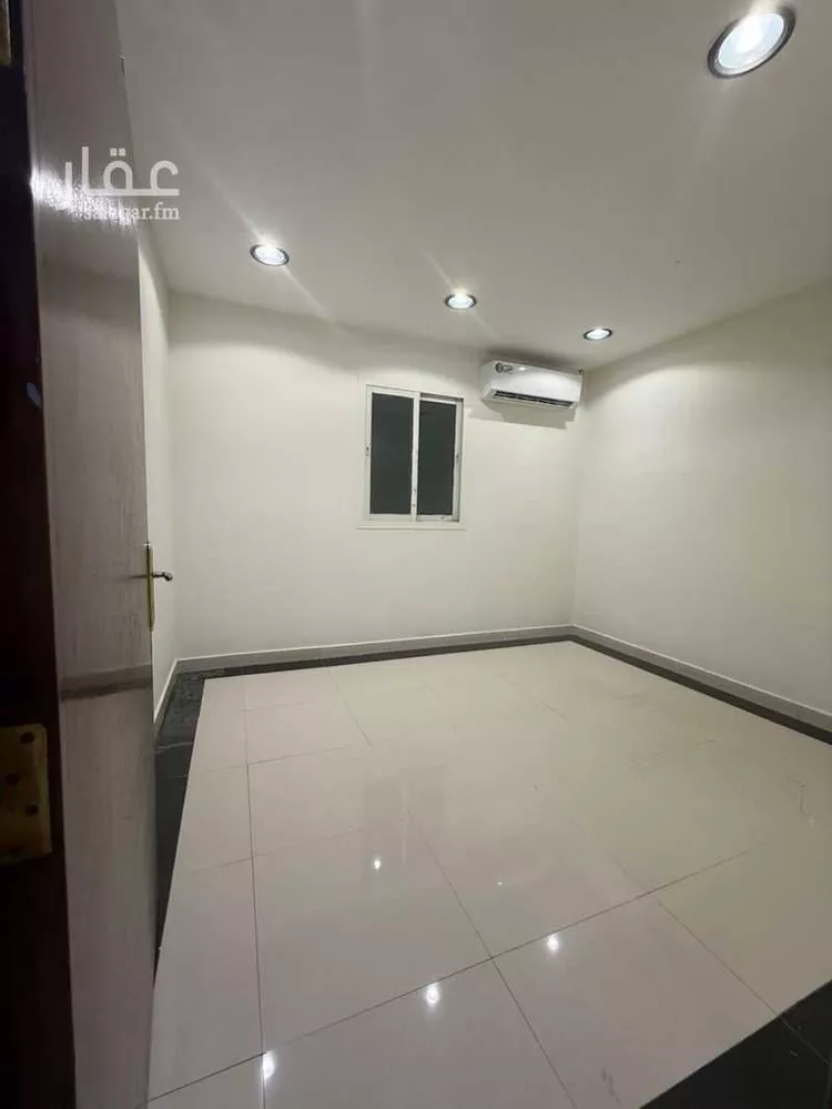 شقة للإيجار في شارع الفرزدق, حي الملز, مدينة الرياض, منطقة الرياض