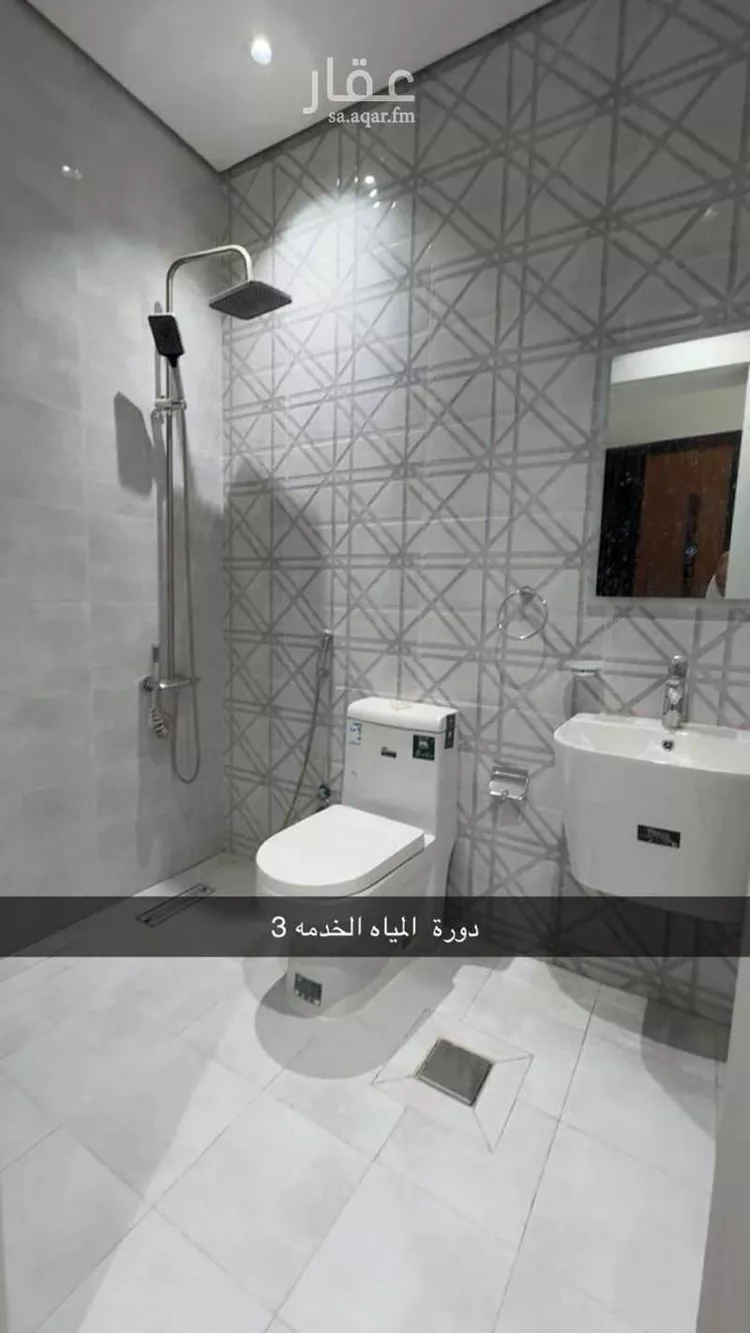 دور للإيجار في شارع جندب بن كعب, حي الضباط, مدينة الرياض, منطقة الرياض صورة 2