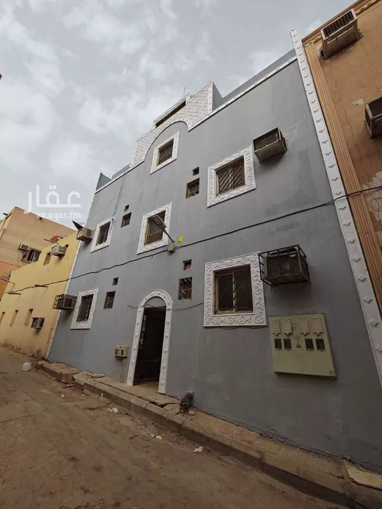 عمارة للبيع في شارع المبارك الكناني, حي ثليم, مدينة الرياض, منطقة الرياض