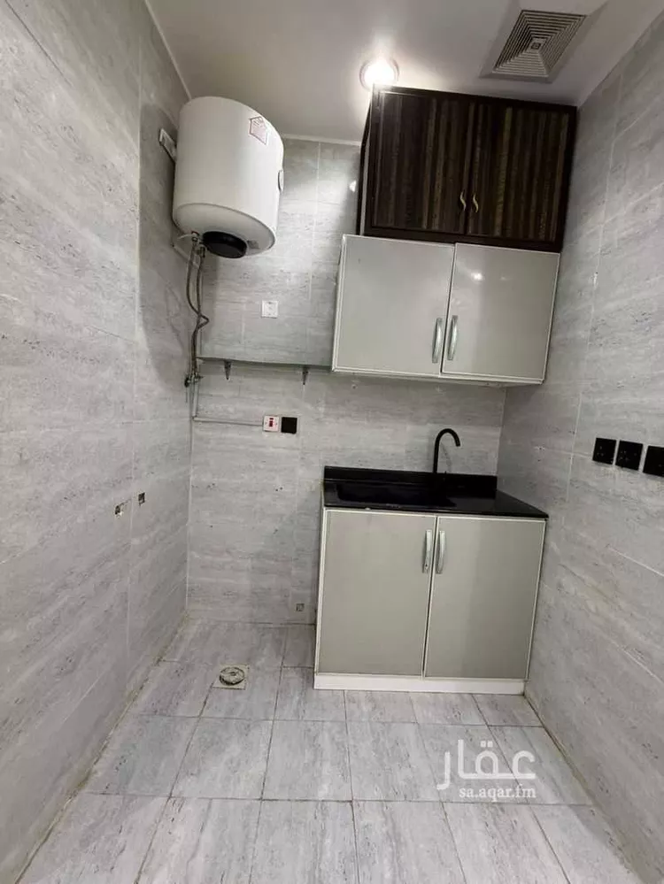 شقة للإيجار في شارع الرياحين, حي الربيع, مدينة الرياض, منطقة الرياض صورة 3