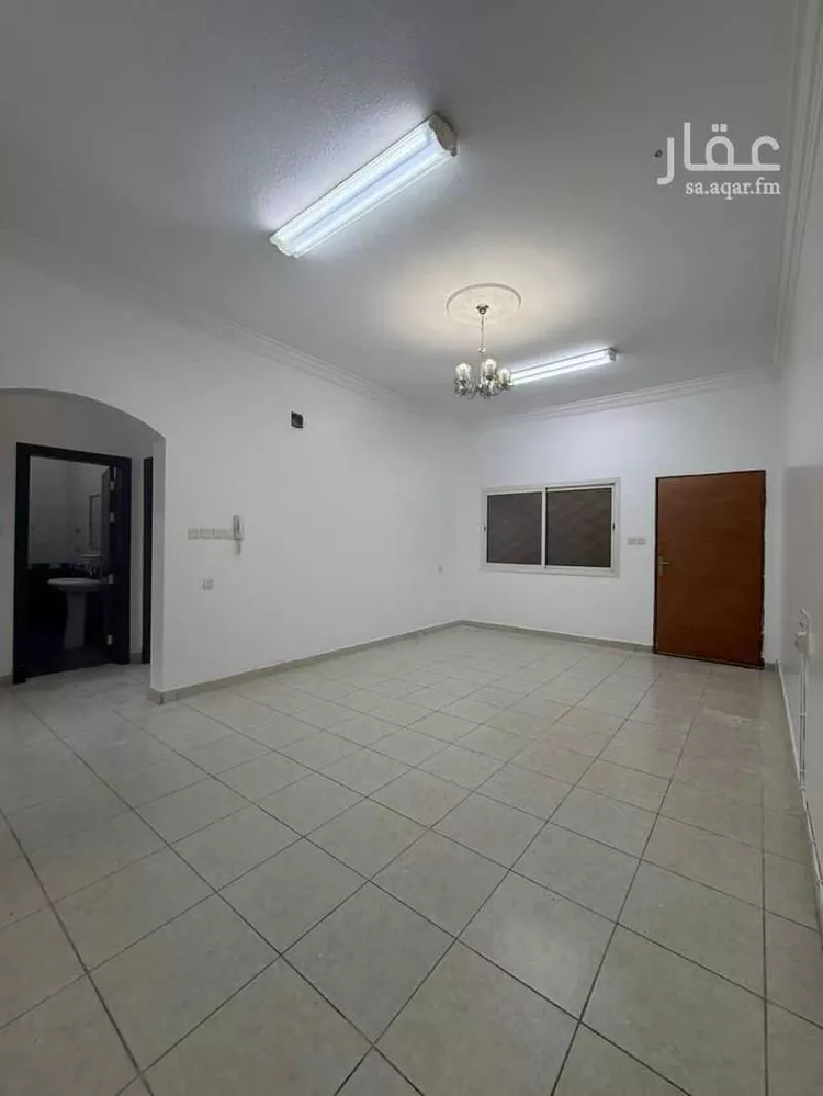 Floor for Rent in Riyadh Ad Dhubbat صورة 3