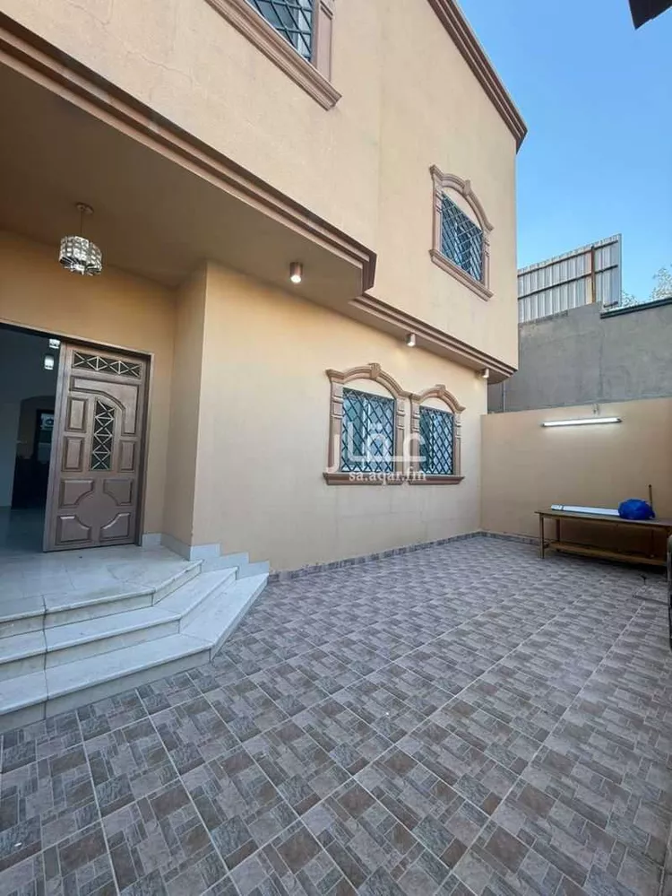 Floor for Rent in Riyadh Ad Dhubbat صورة 2