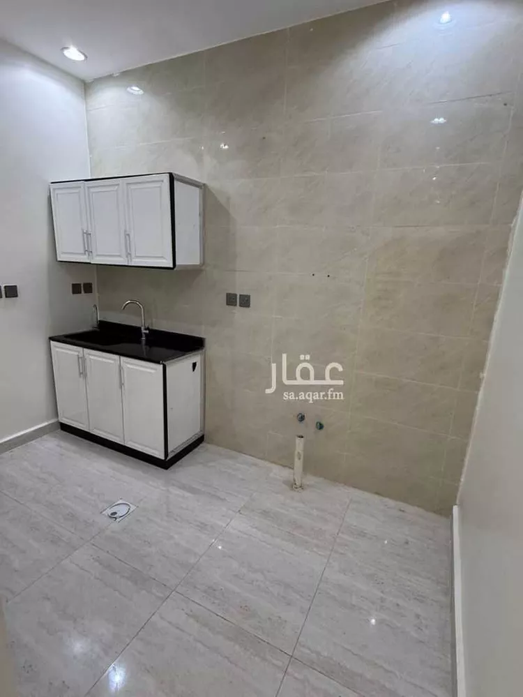 شقة للإيجار في شارع الزين السنبكي, حي الربوة, مدينة الرياض, منطقة الرياض صورة 3