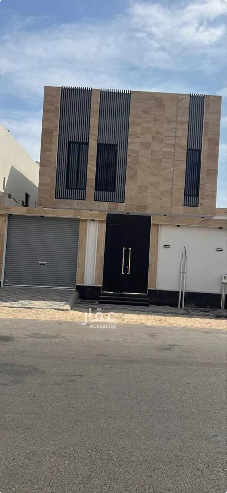 فيلا للبيع في شارع ثابت ابن الانصاري, حي التحلية, مدينة الخبر, المنطقة الشرقية