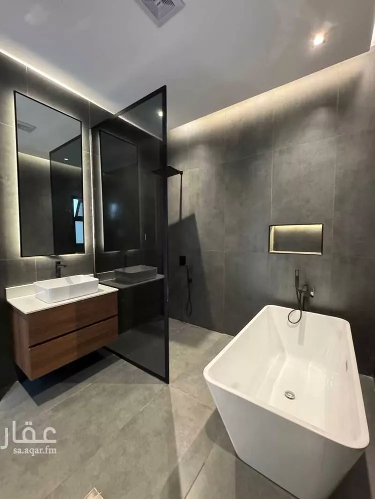 فيلا للبيع في شارع ثابت ابن الانصاري, حي التحلية, مدينة الخبر, المنطقة الشرقية صورة 4