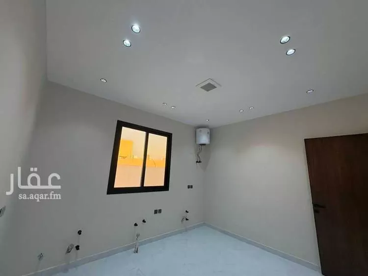 دور للبيع في شارع قطب الدين القسطلاني, حي عكاظ, مدينة الرياض, منطقة الرياض صورة 4