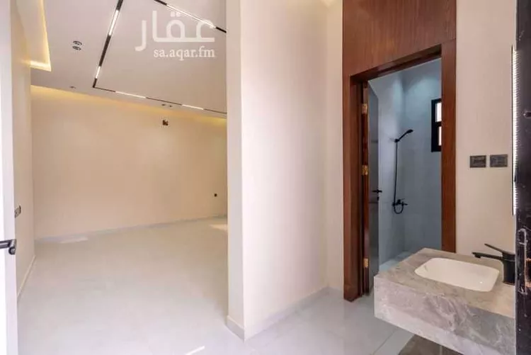 دور للبيع في شارع قطب الدين القسطلاني, حي عكاظ, مدينة الرياض, منطقة الرياض 10