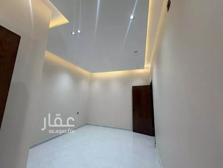 دور للبيع في شارع قطب الدين القسطلاني, حي عكاظ, مدينة الرياض, منطقة الرياض 6