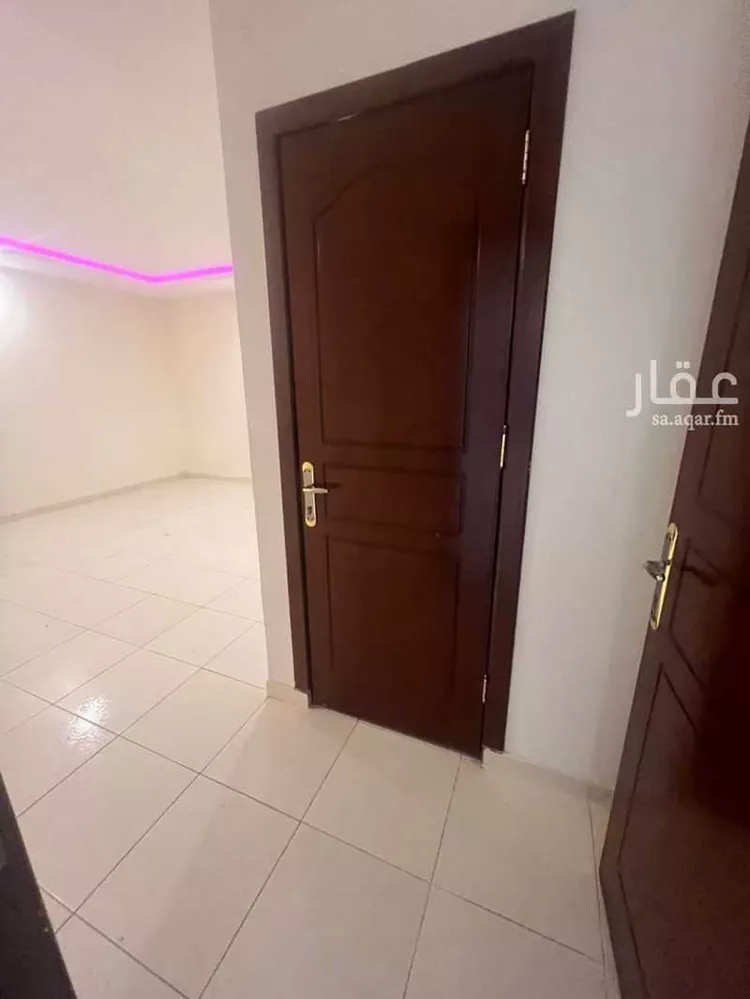 شقة للإيجار في شارع وادي الزرقاء, حي الوادي, مدينة الرياض, منطقة الرياض صورة 4