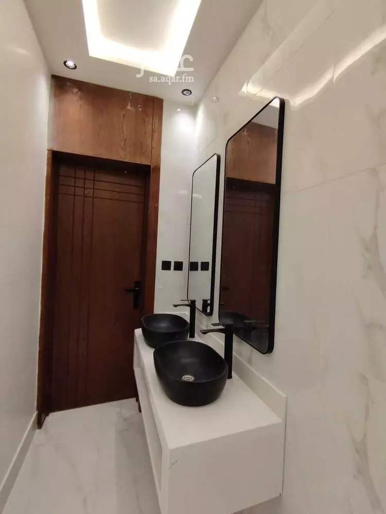 Floor for Sale in Riyadh Badr 10