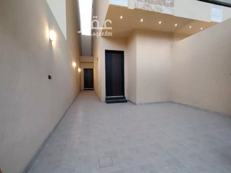 دور للبيع في شارع عبدالعزيز بن عبدالملك, حي طويق, مدينة الرياض, منطقة الرياض صورة 5