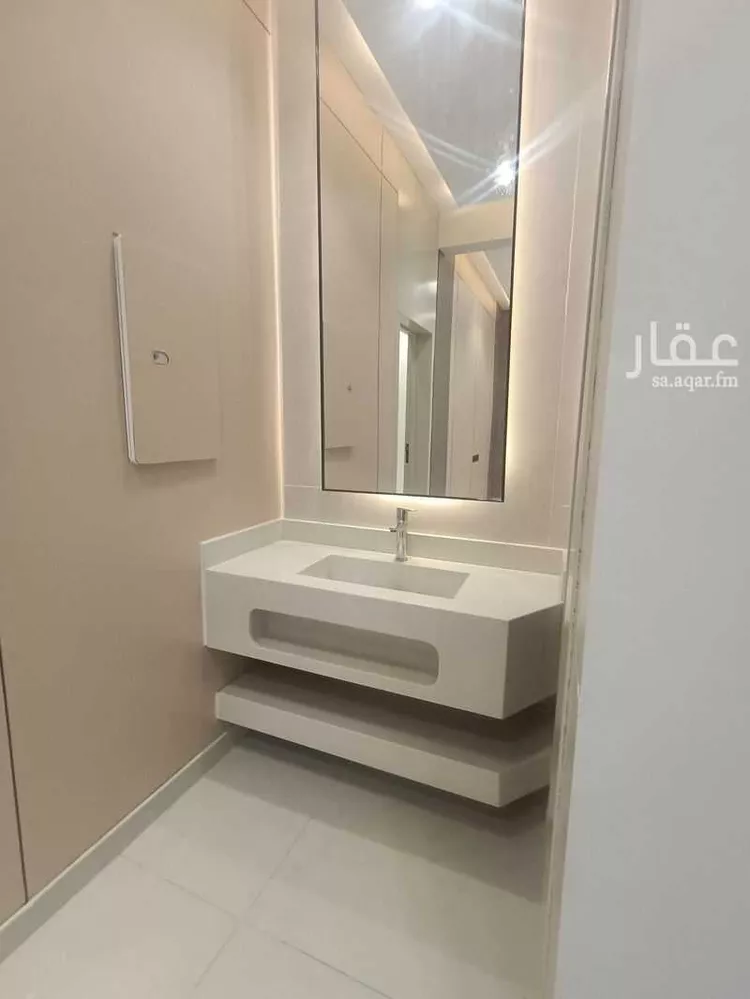Villa for Sale in Riyadh Tuwaiq 17