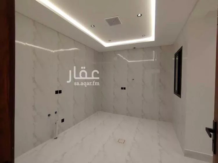 Floor for Sale in Riyadh Badr 15