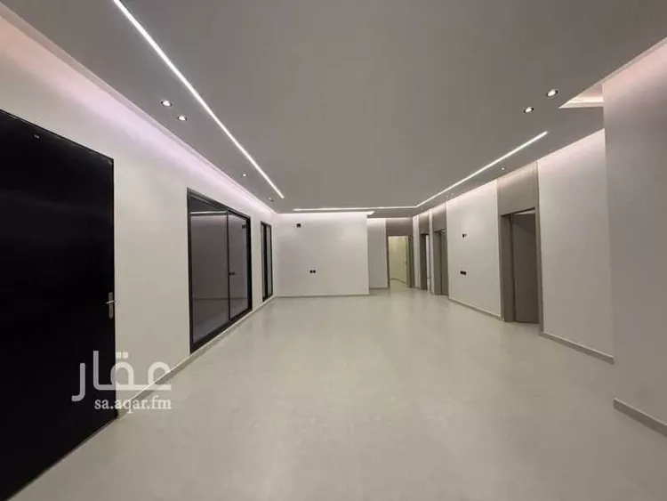 دور للبيع في شارع مسلم, حي بدر, مدينة الرياض, منطقة الرياض صورة 4