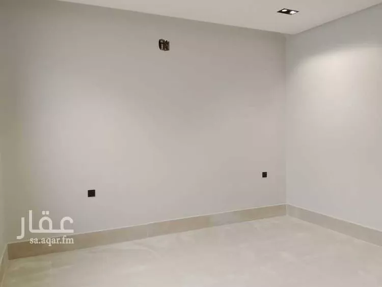 Villa for Sale in Riyadh Okaz 20