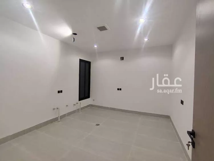 فيلا للبيع في شارع عبدالله السديس, حي بدر, مدينة الرياض, منطقة الرياض 10