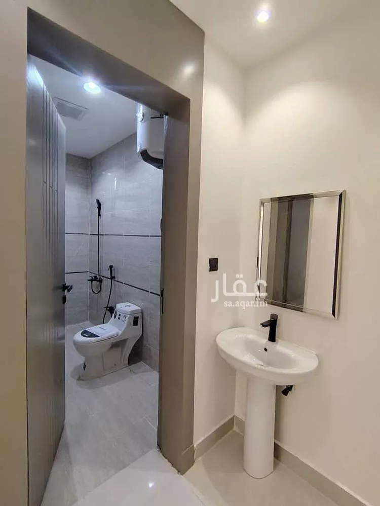 فيلا للبيع في شارع العويقليه, حي طيبة, مدينة الرياض, منطقة الرياض 14
