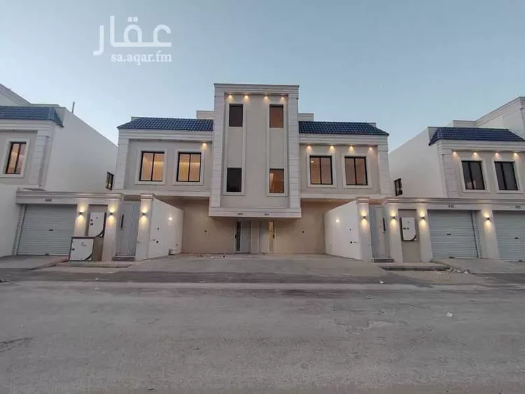 دور للبيع في شارع المغيره بن نوفل, حي عكاظ, مدينة الرياض, منطقة الرياض