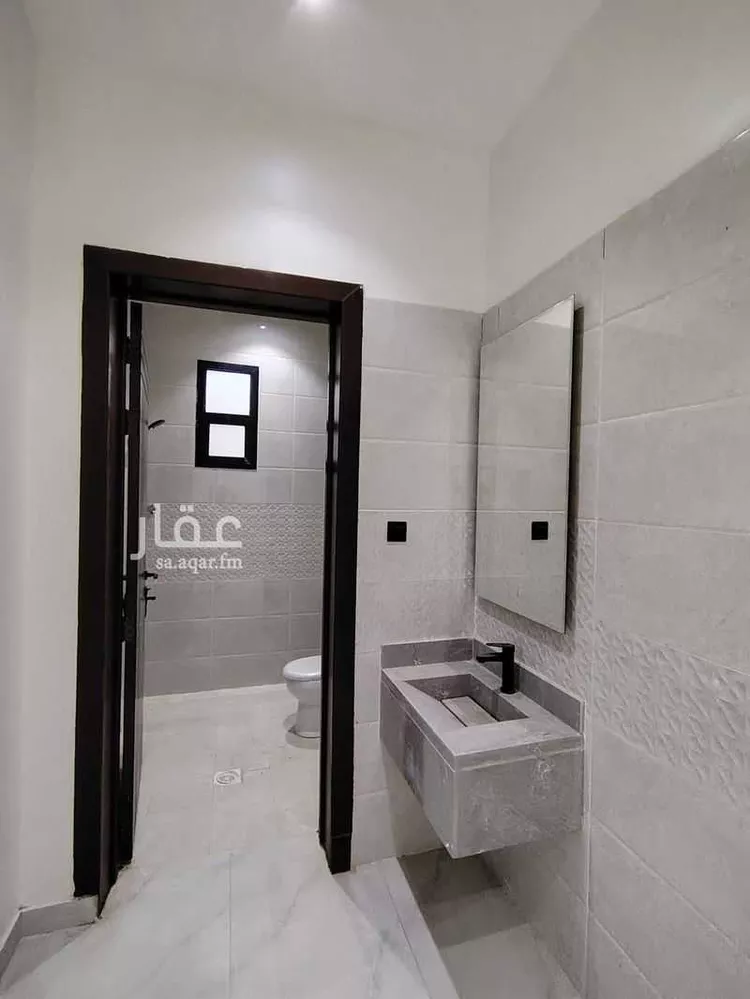 فيلا للبيع في شارع طريق النفود, حي عكاظ, مدينة الرياض, منطقة الرياض 15