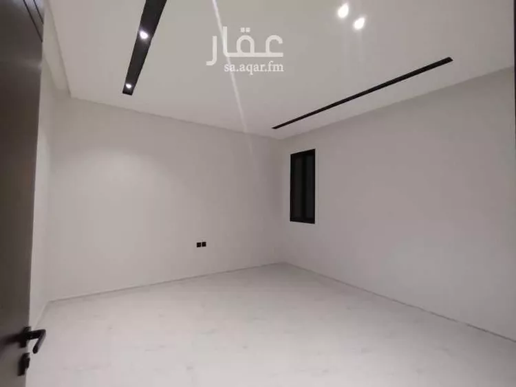 دور للبيع في شارع محمد بن احمد بن الضياء, حي عكاظ, مدينة الرياض, منطقة الرياض 17