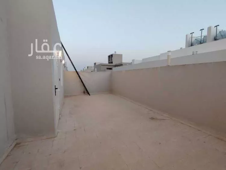 Floor for Sale in Riyadh Badr 19