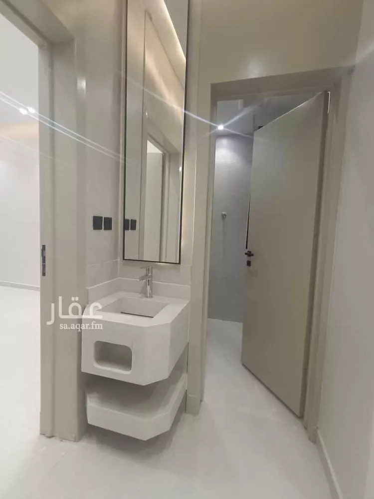 Villa for Sale in Riyadh Tuwaiq 15