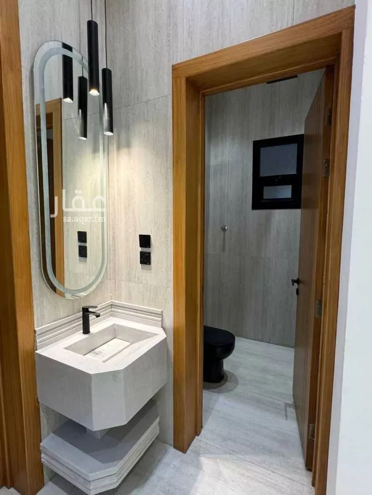 Floor for Sale in Riyadh Dahiat Namar 14
