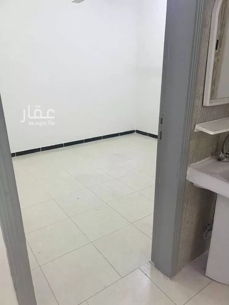 شقة للإيجار في شارع ثابت بن يسار, حي أم سليم, مدينة الرياض, منطقة الرياض