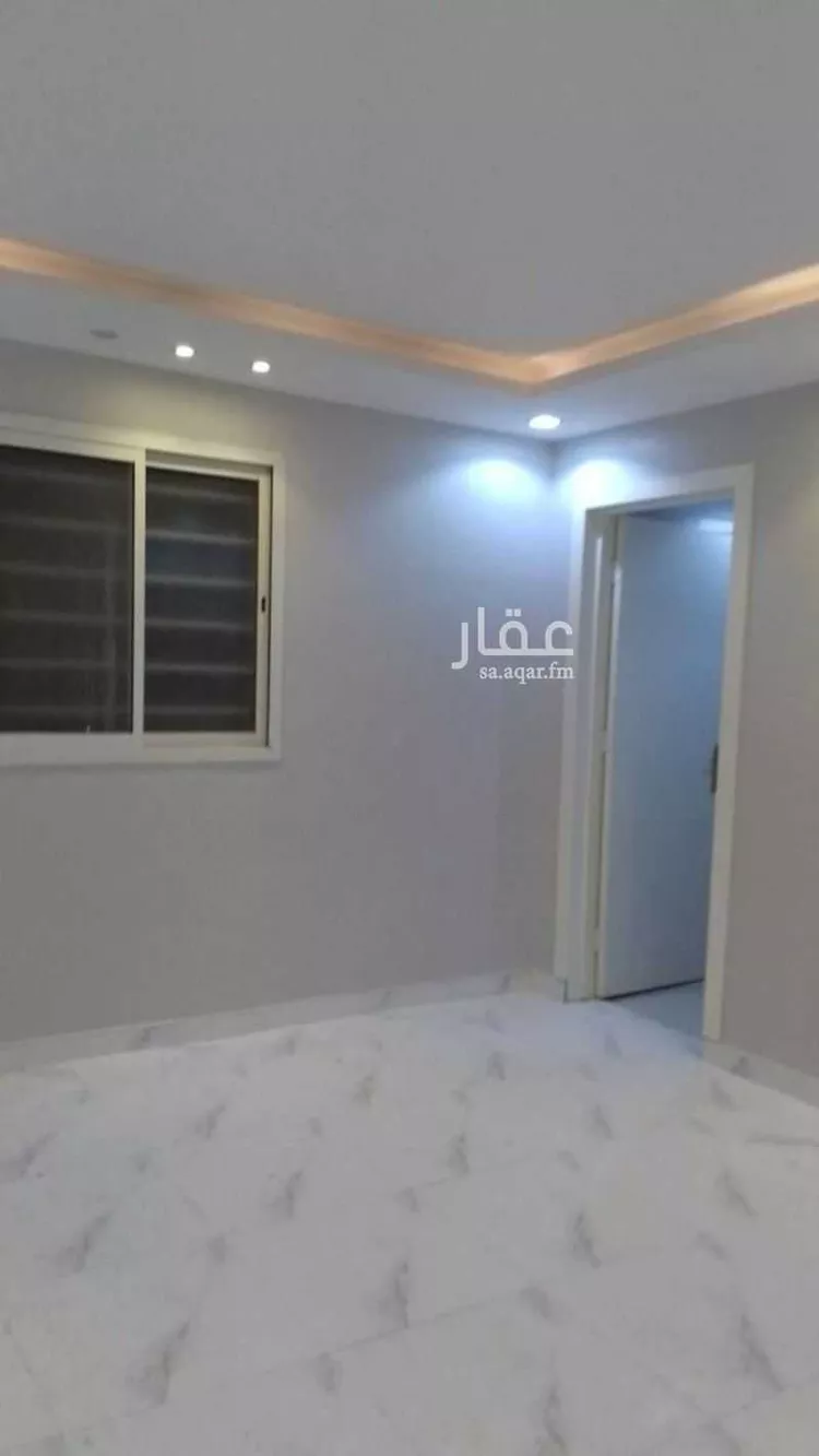 فيلا للبيع في شارع الخوارزمي, حي طيبة, مدينة الرياض, منطقة الرياض 7