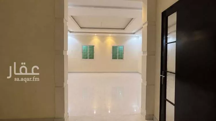فيلا للبيع في شارع جبل المشايخ, حي القادسية, مدينة الرياض, منطقة الرياض صورة 3