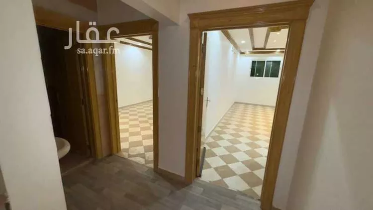 فيلا للبيع في شارع أبي الندى, حي العريجاء الغربي, مدينة الرياض, منطقة الرياض صورة 2