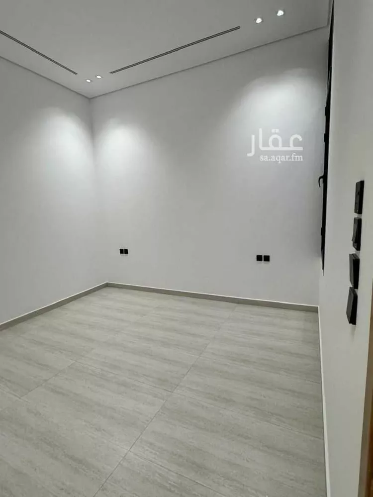 Floor for Sale in Riyadh Dahiat Namar 21