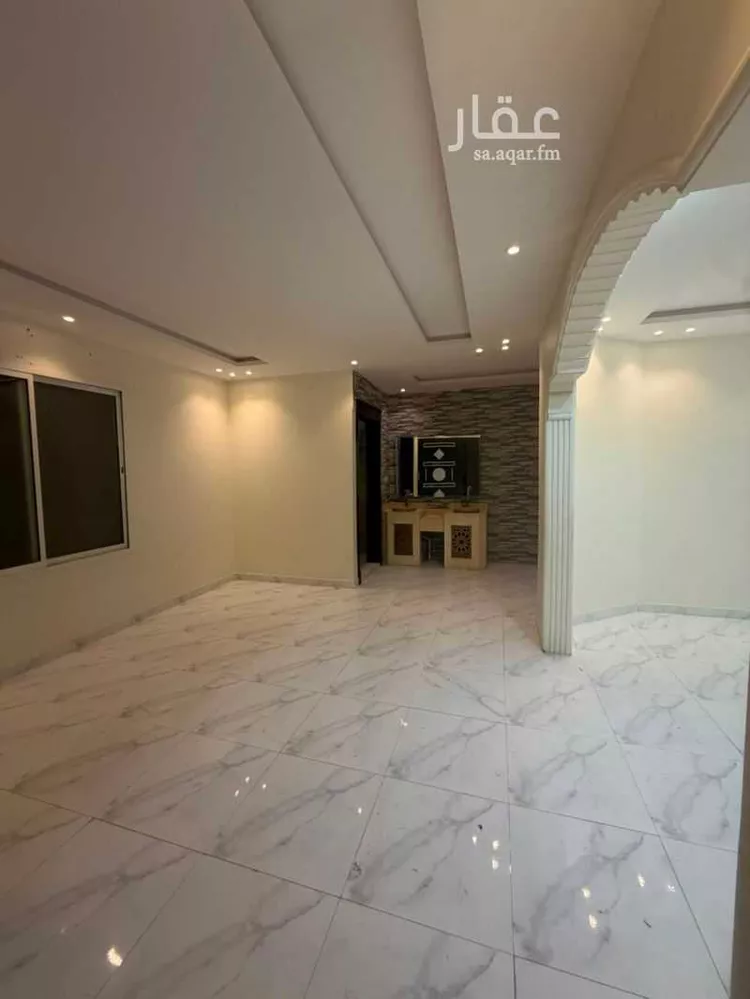 فيلا للإيجار في شارع عبدالكريم بن يوسف الأنصاري, حي بدر, مدينة الرياض, منطقة الرياض صورة 3