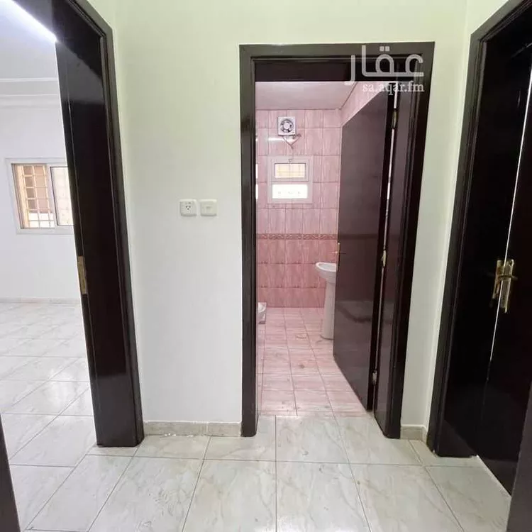 Building for Rent in Riyadh Dhahrat Laban صورة 3